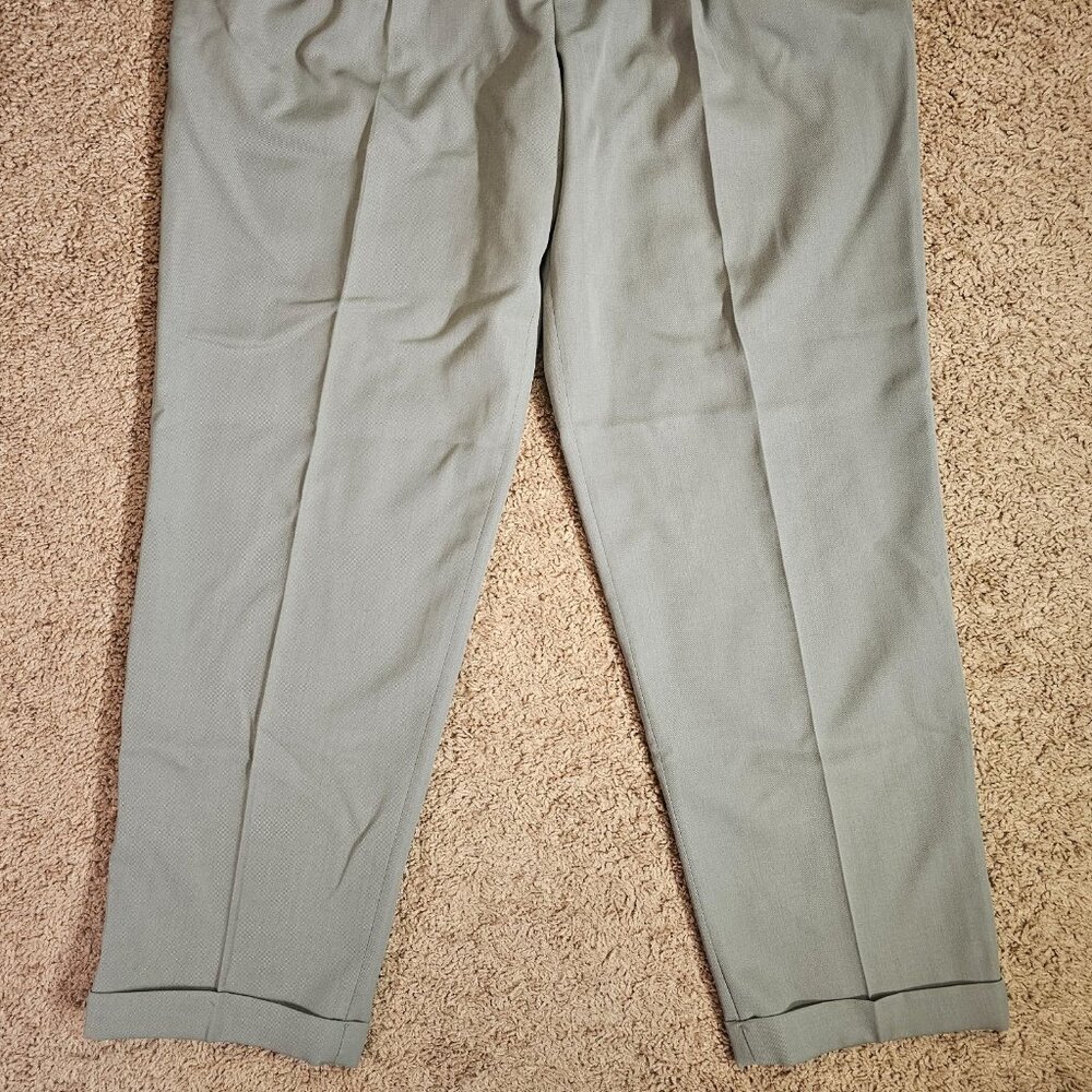 Dockers Dress Slacks Men Tag 36x32 Act 36x30 Gray Pleated Cuffed Vintage Pants - Picture 9 of 12